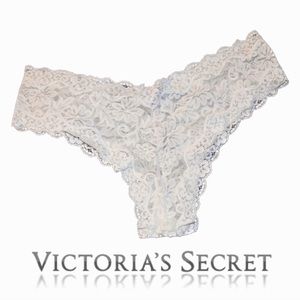 Victoria’s Secret “Sexy Little Things” Lace Cheeky Panty Ivory Size L